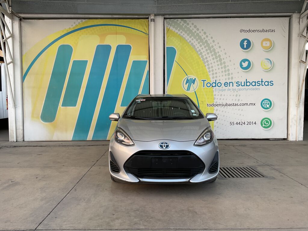 Toyota Prius 2021 5p Prius C L4/1.5 Aut 2021 Toyota Prius Venta Exteriores 2