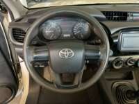 Toyota Hilux 2020 2p Cabina Sencilla L4/2.7 Man 2020 Toyota Hilux Venta Interiores 1