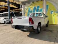 Toyota Hilux 2020 2p Cabina Sencilla L4/2.7 Man 2020 Toyota Hilux Venta Exteriores 5