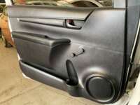 Toyota Hilux 2020 2p Cabina Sencilla L4/2.7 Man 2020 Toyota Hilux Venta Interiores 13