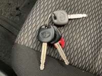 Toyota Hilux 2020 2p Cabina Sencilla L4/2.7 Man 2020 Toyota Hilux Venta Interiores 9