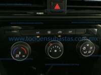 Volkswagen Taos 2024 5p Comfortline L4/1.4/T Tiptronic IMG_2826