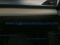 Volkswagen Taos 2024 5p Comfortline L4/1.4/T Tiptronic IMG_2828