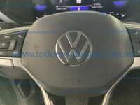 Volkswagen Taos 2024 5p Comfortline L4/1.4/T Tiptronic IMG_2836