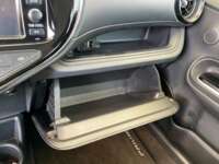 Toyota Prius 2021 5p Prius C L4/1.5 Aut 2021 Toyota Prius Venta Interiores 19