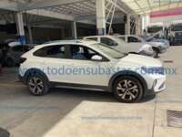 Volkswagen Nivus 2024 5p Highline L3/1.0/T Tiptronic IMG_3437