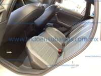 Volkswagen Nivus 2024 5p Highline L3/1.0/T Tiptronic 2024 Volkswagen Nivus Ingreso Interiores 17