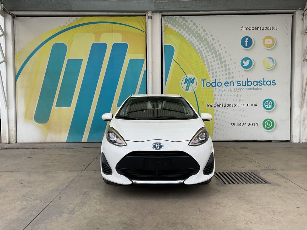 Toyota Prius 2021 5p Prius C L4/1.5 Aut 2021 Toyota Prius Venta Exteriores 2
