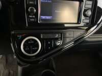 Toyota Prius 2021 5p Prius C L4/1.5 Aut 2021 Toyota Prius Venta Interiores 11