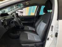 Toyota Prius 2021 5p Prius C L4/1.5 Aut 2021 Toyota Prius Venta Interiores 21