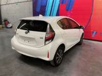 Toyota Prius 2021 5p Base Hibrido L4/1.8 Aut 2021 Toyota Prius Venta Exteriores 7