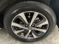 Toyota Prius 2021 5p Base Hibrido L4/1.8 Aut 2021 Toyota Prius Venta Llantas 1