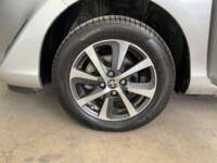 Toyota Prius 2019  2019 Toyota Prius Venta Llantas 1