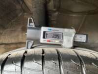 Toyota Prius 2019  2019 Toyota Prius Venta Llantas 9