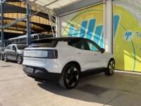 Volvo EX30 2024 4p Plus EV 69 kWh Aut 2024 Volvo EX30 Venta Exteriores 5