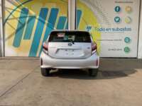 Toyota Prius 2019 5p C Hibrido L4/1.5/Aut 2019 Toyota Prius Venta Exteriores 6