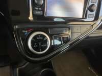 Toyota Prius 2019 5p C Hibrido L4/1.5/Aut 2019 Toyota Prius Venta Interiores 7