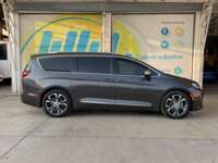 Chrysler Pacifica 2022 5p Pinnacle L6/3.6 Aut 2022 Chrysler Pacifica Venta Exteriores 4