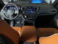 Chrysler Pacifica 2022 5p Pinnacle L6/3.6 Aut 2022 Chrysler Pacifica Venta Interiores 4