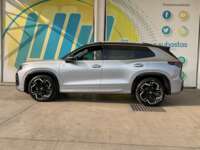 Volkswagen Tiguan 2025 5p R-Line L4/1.4/T DSG Línea Nueva 2025 Volkswagen Tiguan Venta Exteriores 8