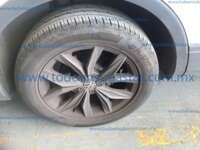 Volkswagen Tiguan 2024 5p Comfortline L4/1.4/T Aut 7 Pas IMG_8932