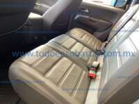 Volkswagen Amarok 2023 4p Highline L4/2.0/TDI Aut 4Motion 2023 Volkswagen Amarok Ingreso Interiores 17