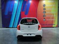 Nissan March 2021 5p Advance L4/1.6 Man 2021 Nissan March Venta Exteriores 6