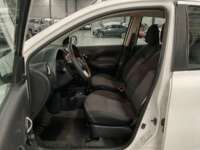 Nissan March 2021 5p Advance L4/1.6 Man 2021 Nissan March Venta Interiores 13