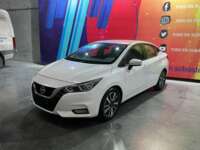 Nissan Versa 2022 4p Exclusive L4/1.6 CVT  2022 Nissan Versa Venta Exteriores 1