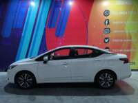 Nissan Versa 2022 4p Exclusive L4/1.6 CVT  2022 Nissan Versa Venta Exteriores 4
