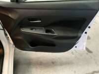 Nissan Versa 2022 4p Exclusive L4/1.6 CVT  2022 Nissan Versa Venta Interiores 17