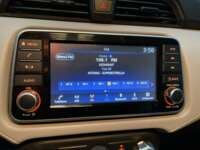 Nissan Versa 2022 4p Exclusive L4/1.6 CVT  2022 Nissan Versa Venta Interiores 8