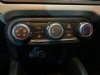 Nissan Versa 2022 4p Exclusive L4/1.6 CVT  2022 Nissan Versa Venta Interiores 10