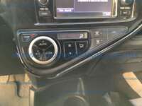 Toyota Prius 2021 5p C Híbrido L4/1.5 Aut 2021 Toyota Prius Ingreso Interiores 3