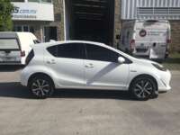 Toyota Prius 2021 5p C Híbrido L4/1.5 Aut 2021 Toyota Prius Venta Exteriores 4