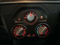 Nissan March 2021 5p Advance L4/1.6 Man 2021 Nissan March Venta Interiores 8