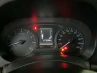 Nissan NP300 Doble Cabina 2020 4p S L4/2.5 Man A/A Paq. Seg. 2020 Nissan NP300 Doble Cabina Venta Interiores 2