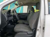 Nissan NP300 Doble Cabina 2020 4p S L4/2.5 Man A/A Paq. Seg. 2020 Nissan NP300 Doble Cabina Venta Interiores 15