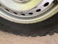 Nissan NP300 Doble Cabina 2020 4p S L4/2.5 Man A/A Paq. Seg. 2020 Nissan NP300 Doble Cabina Venta Llantas 8