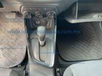 Chevrolet Onix 2024 4p LS L3/1.0/T Aut 2024 Chevrolet Onix Ingreso Interiores 12