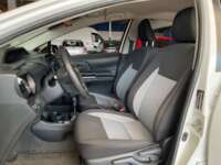 Toyota Prius 2021 5p C Híbrido L4/1.5 Aut 2021 Toyota Prius Venta Interiores 20