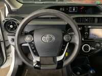 Toyota Prius 2021 5p Prius C L4/1.5 Aut 2021 Toyota Prius Venta Interiores 1