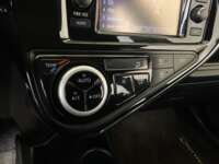 Toyota Prius 2021 5p Prius C L4/1.5 Aut 2021 Toyota Prius Venta Interiores 9