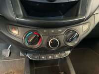 Chevrolet Aveo 2020 4p LS L4/1.5 Man  2020 Chevrolet Aveo Venta Interiores 8