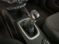 Chevrolet Aveo 2020 4p LS L4/1.5 Man  2020 Chevrolet Aveo Venta Interiores 9