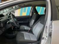 Toyota Prius 2019 5p C Hibrido L4/1.5/Aut 2019 Toyota Prius Venta Interiores 21