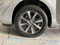 Toyota Prius 2019 5p C Hibrido L4/1.5/Aut 2019 Toyota Prius Venta Llantas 1