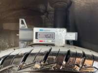 Toyota Prius 2019 5p C Hibrido L4/1.5/Aut 2019 Toyota Prius Venta Llantas 6