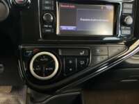 Toyota Prius 2021 5p C Híbrido L4/1.5 Aut 2021 Toyota Prius Venta Interiores 11