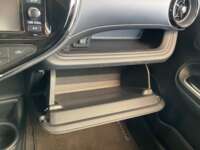 Toyota Prius 2021 5p C Híbrido L4/1.5 Aut 2021 Toyota Prius Venta Interiores 19